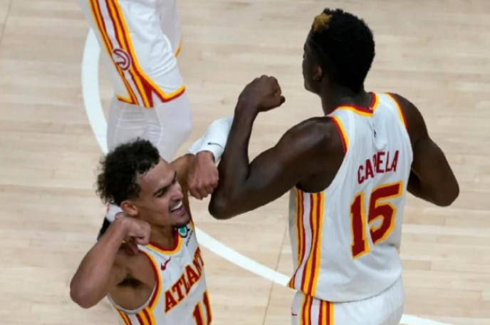  特雷杨33，老鹰终结热火四连胜  