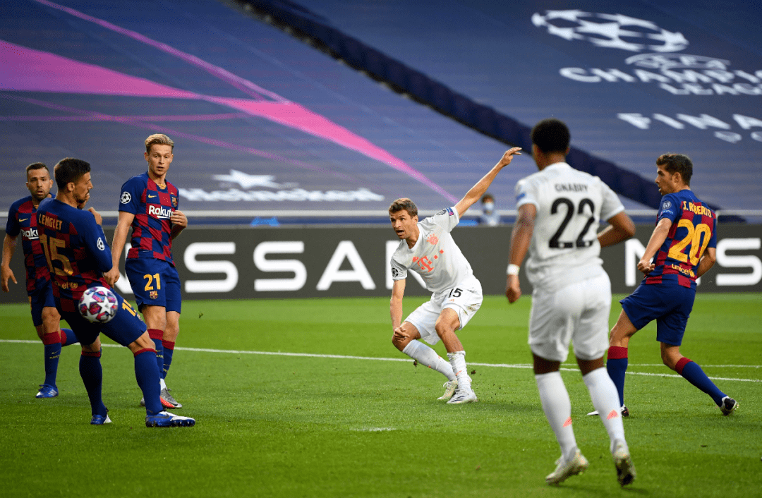  特鲁瓦防守漏洞百出，惨败给攻击群全面哑火