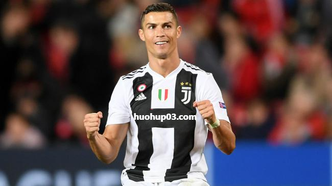  纽卡斯尔联爆冷击败卫冕冠军曼城