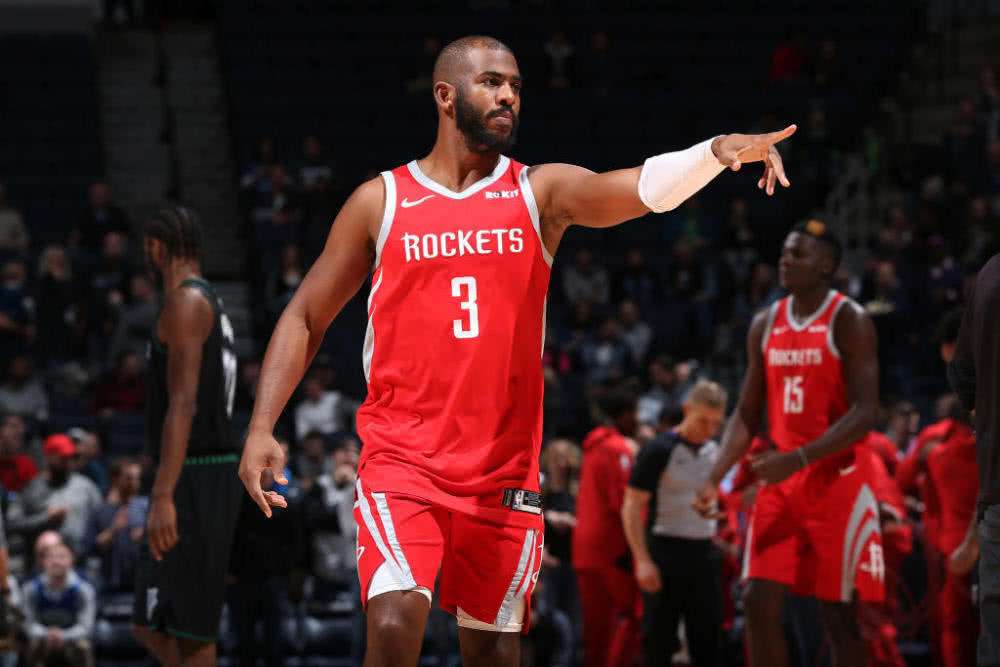  艾顿统治禁区，开拓者客场击败火箭